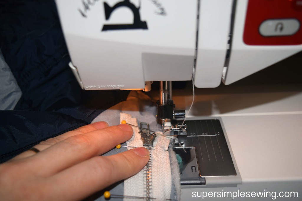 replace zipper start to sew